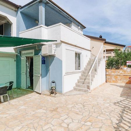 Beautiful Apartment In Vir With Wifi Exterior foto
