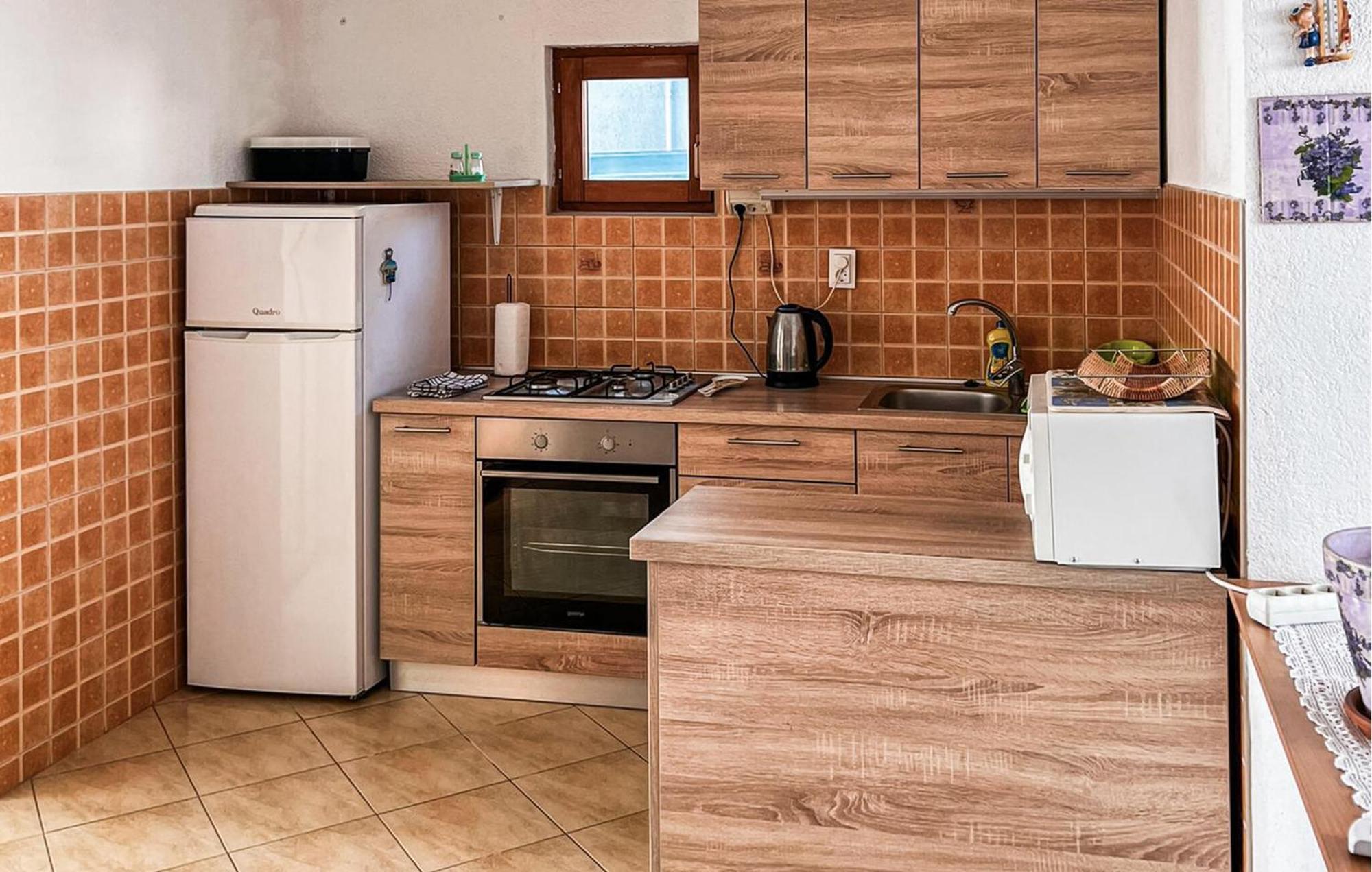 Beautiful Apartment In Vir With Wifi Exterior foto
