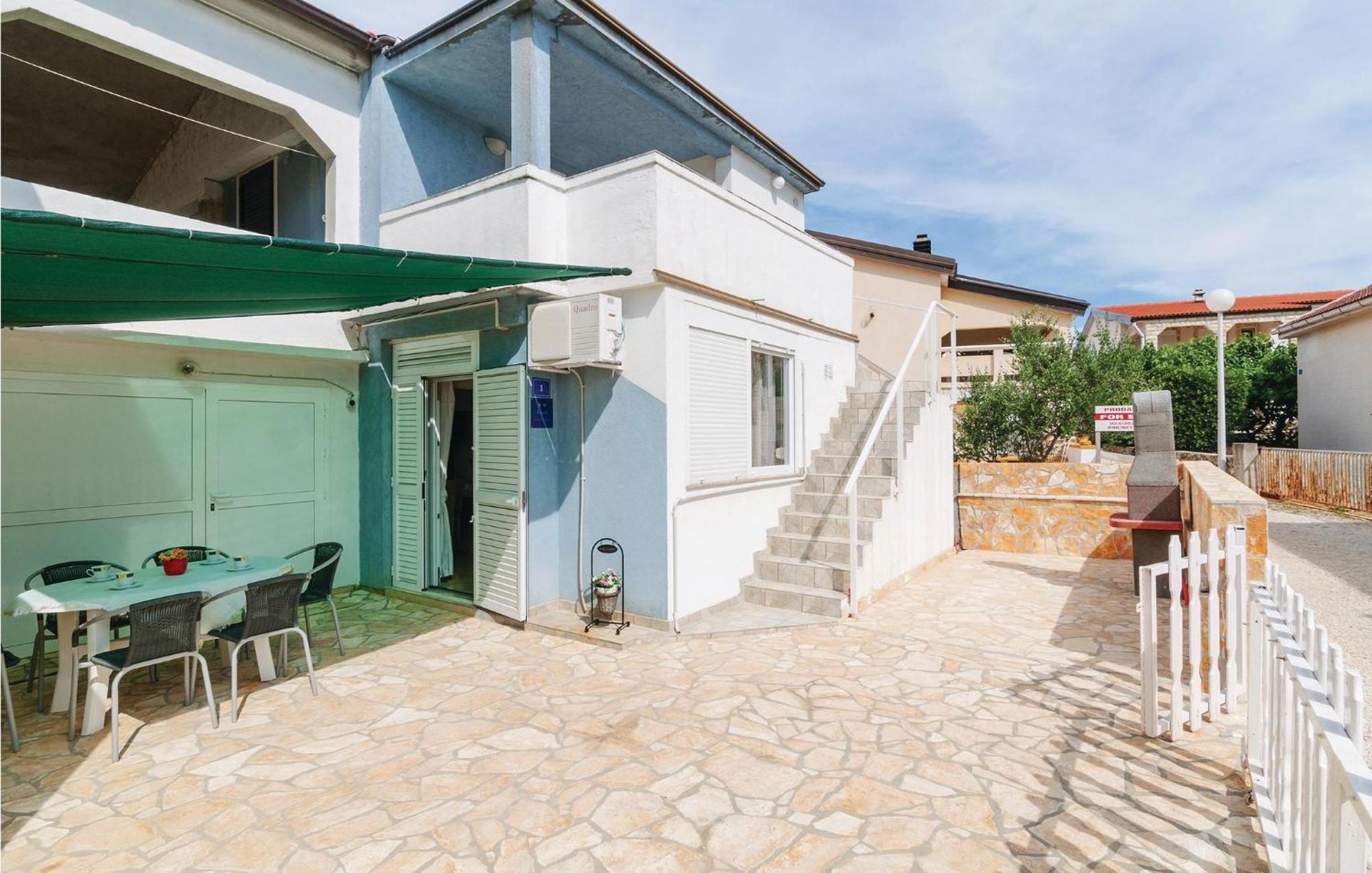 Beautiful Apartment In Vir With Wifi Exterior foto