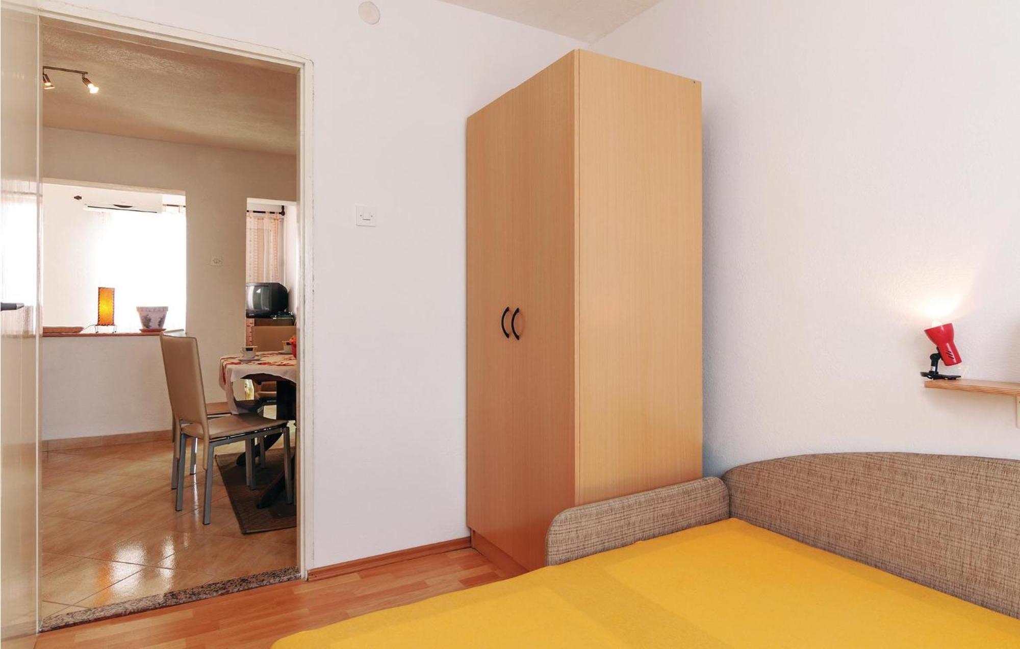 Beautiful Apartment In Vir With Wifi Exterior foto